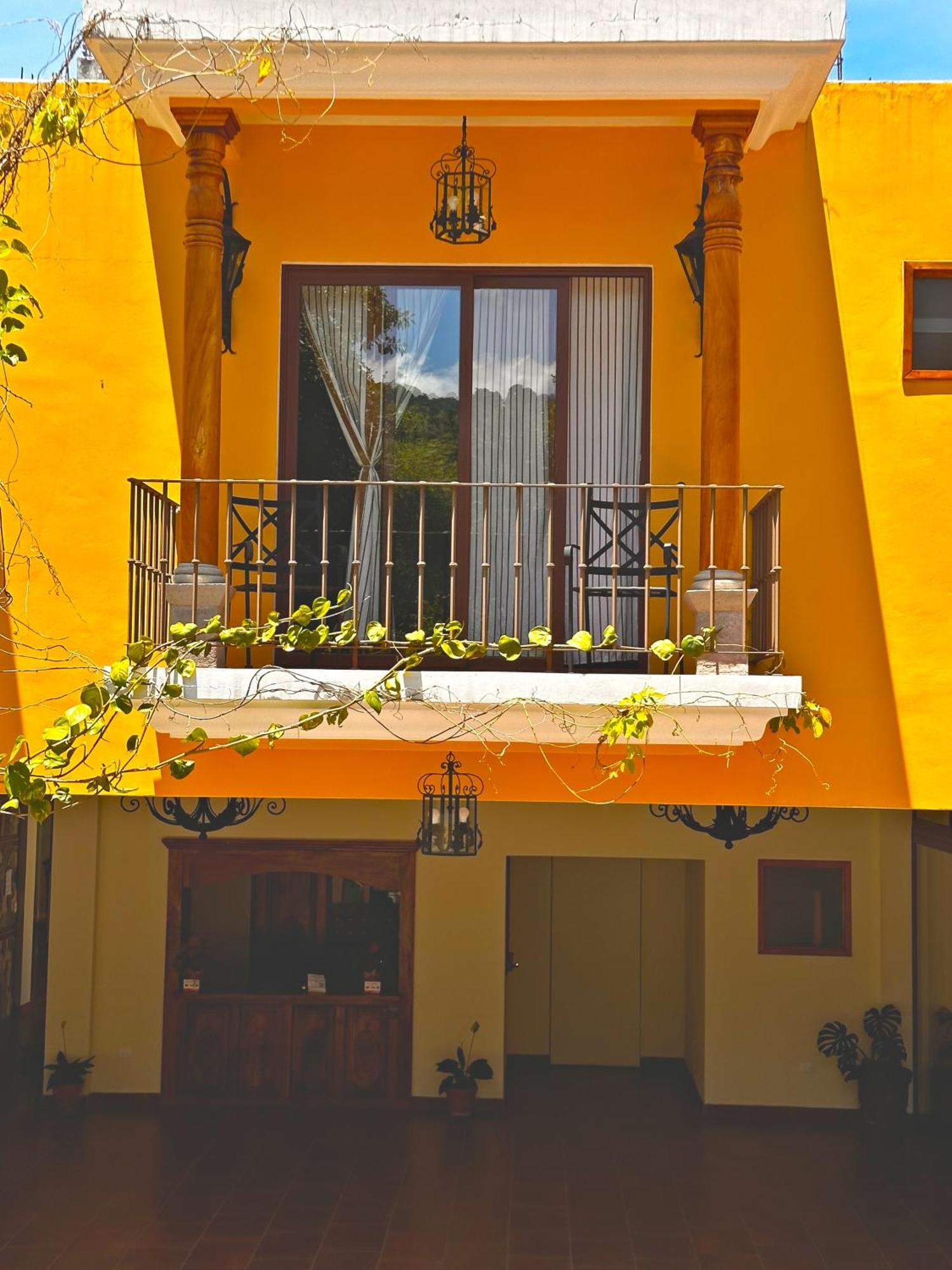 Hotel Jotam Panajachel Exteriér fotografie