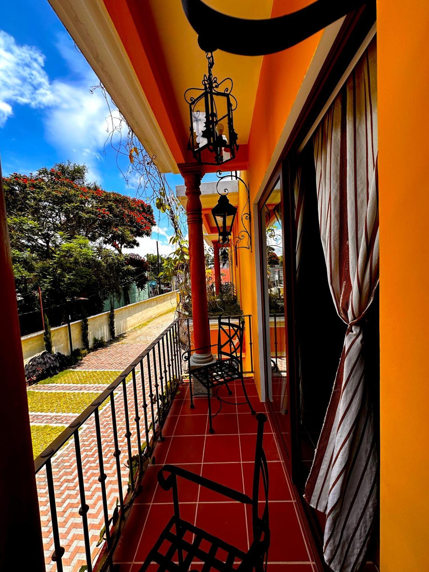 Hotel Jotam Panajachel Exteriér fotografie